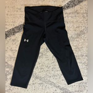 Under armour compression capris